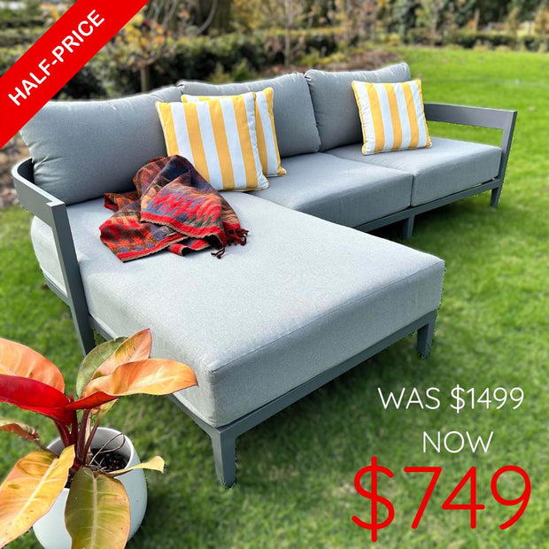 Santa Fe Outdoor Sofa